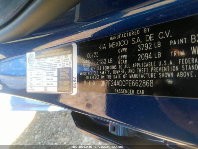 Photo 8 VIN: 3KPF24AD0PE662868 - KIA FORTE 