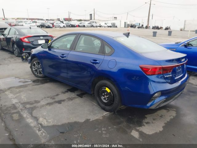 Photo 2 VIN: 3KPF24AD0PE688273 - KIA FORTE 