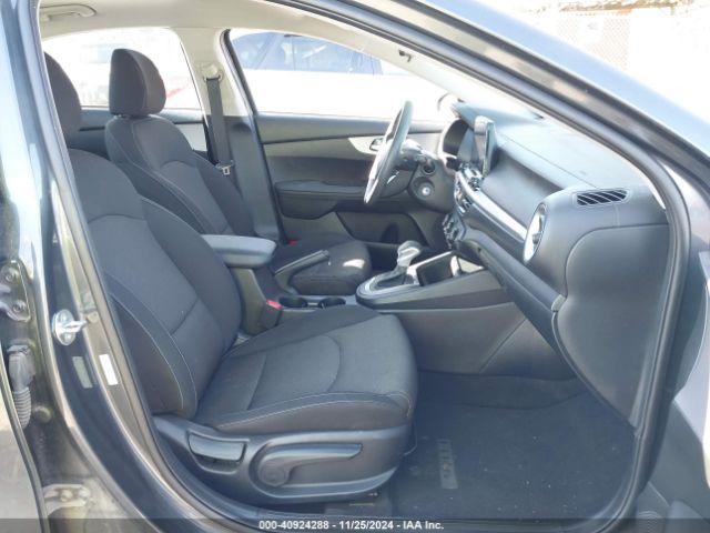 Photo 4 VIN: 3KPF24AD0RE694478 - KIA FORTE 