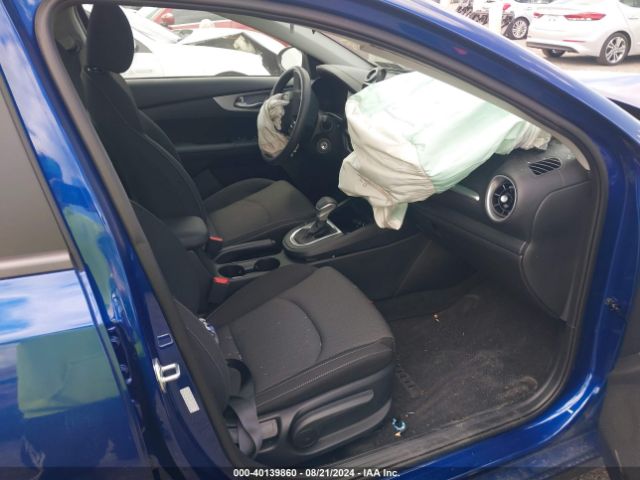 Photo 4 VIN: 3KPF24AD0RE700327 - KIA FORTE 