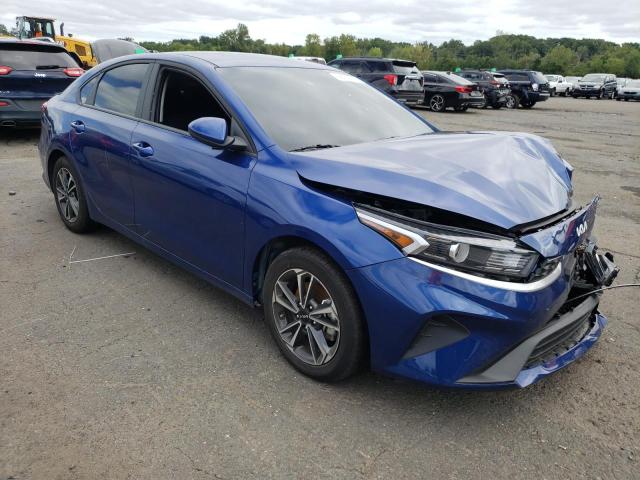 Photo 3 VIN: 3KPF24AD0RE729018 - KIA FORTE LX 