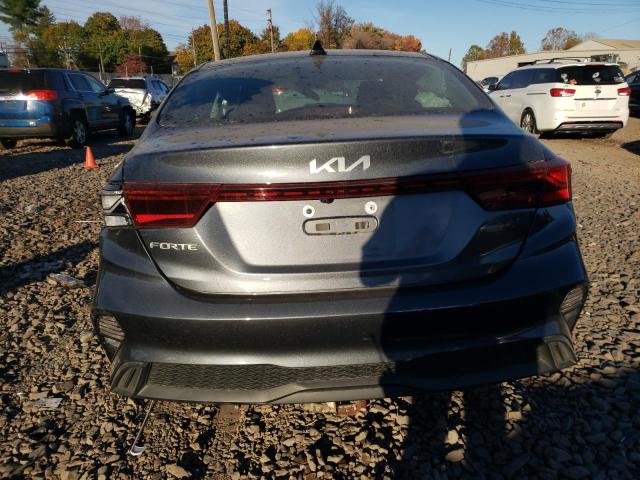 Photo 5 VIN: 3KPF24AD0RE739824 - KIA FORTE LX 