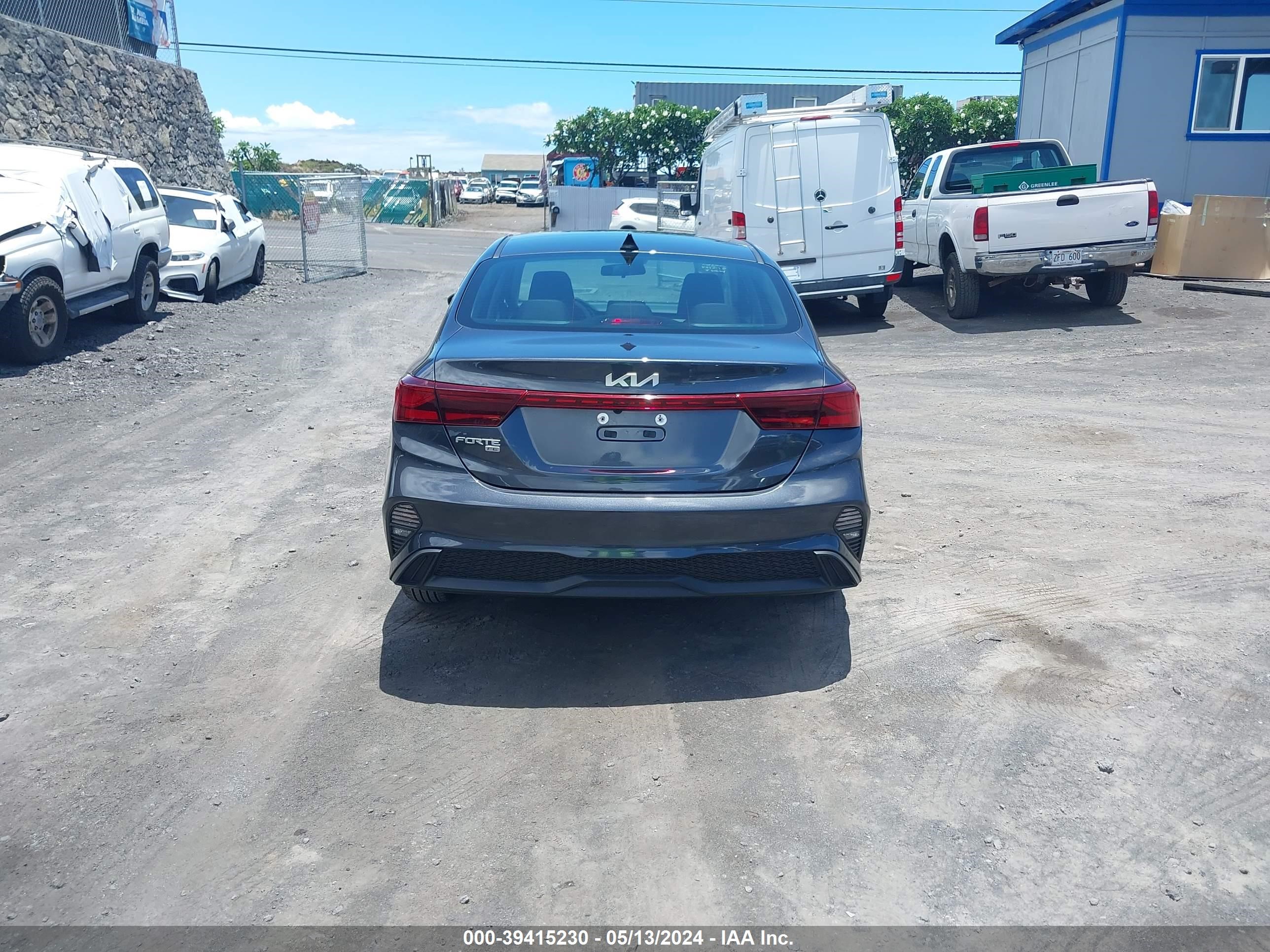 Photo 15 VIN: 3KPF24AD0RE742738 - KIA FORTE 