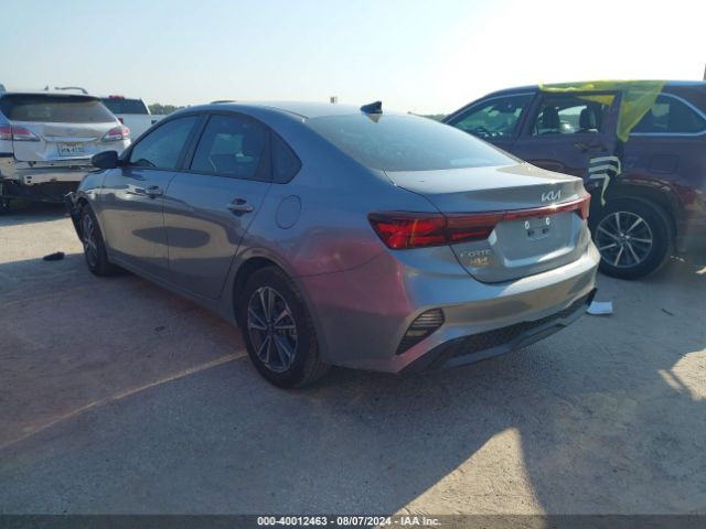 Photo 2 VIN: 3KPF24AD0RE793432 - KIA FORTE 