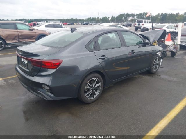 Photo 3 VIN: 3KPF24AD0RE826090 - KIA FORTE 