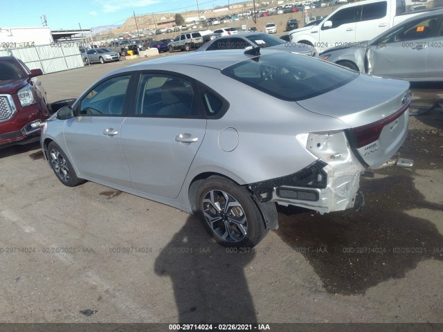 Photo 2 VIN: 3KPF24AD1KE006283 - KIA FORTE 