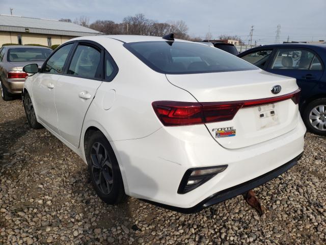 Photo 2 VIN: 3KPF24AD1KE010169 - KIA FORTE FE 