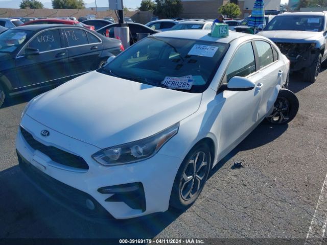 Photo 1 VIN: 3KPF24AD1KE010852 - KIA FORTE 