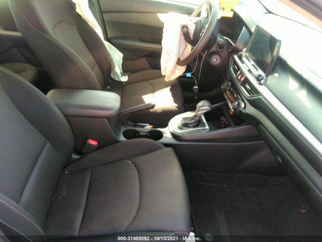 Photo 4 VIN: 3KPF24AD1KE019258 - KIA FORTE 