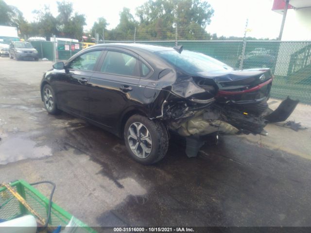 Photo 2 VIN: 3KPF24AD1KE024024 - KIA FORTE 