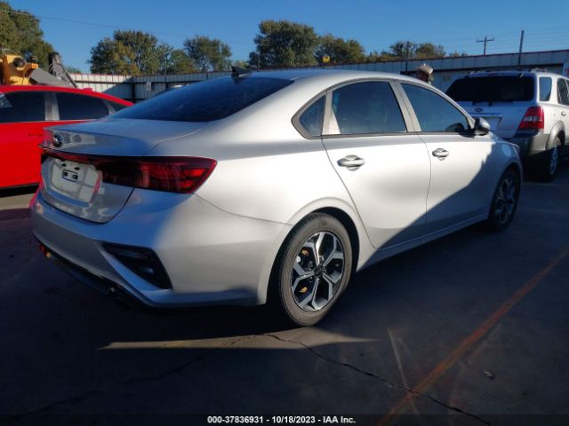 Photo 3 VIN: 3KPF24AD1KE032642 - KIA FORTE 