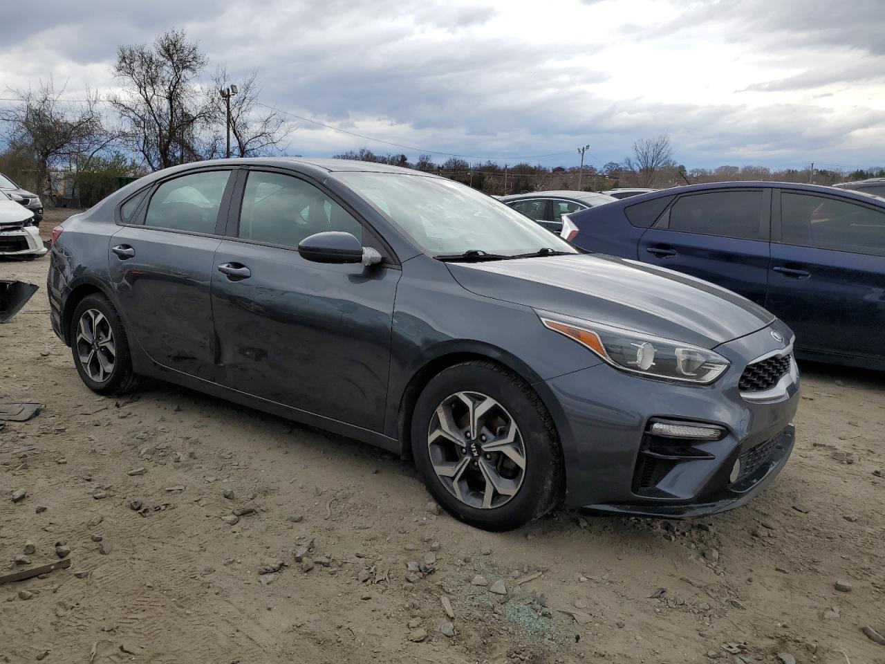 Photo 3 VIN: 3KPF24AD1KE041292 - KIA FORTE 