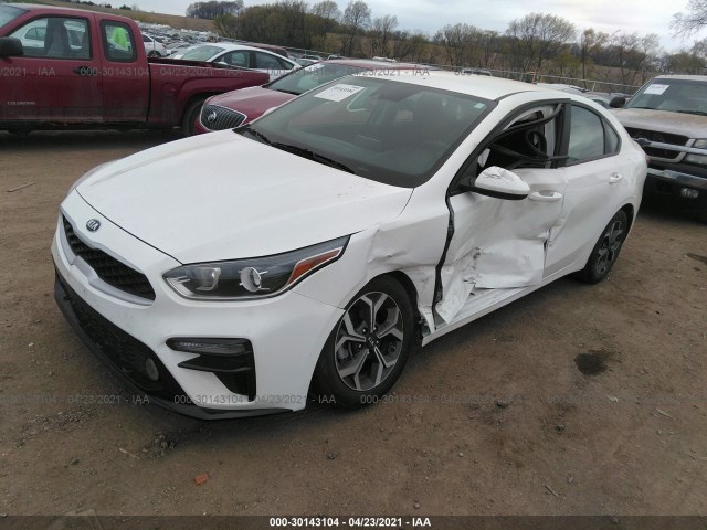 Photo 1 VIN: 3KPF24AD1KE072851 - KIA FORTE 