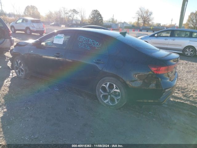 Photo 2 VIN: 3KPF24AD1KE092808 - KIA FORTE 