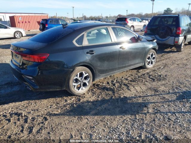 Photo 3 VIN: 3KPF24AD1KE092808 - KIA FORTE 