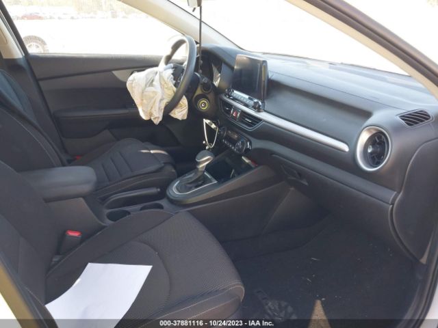 Photo 4 VIN: 3KPF24AD1KE096325 - KIA FORTE 