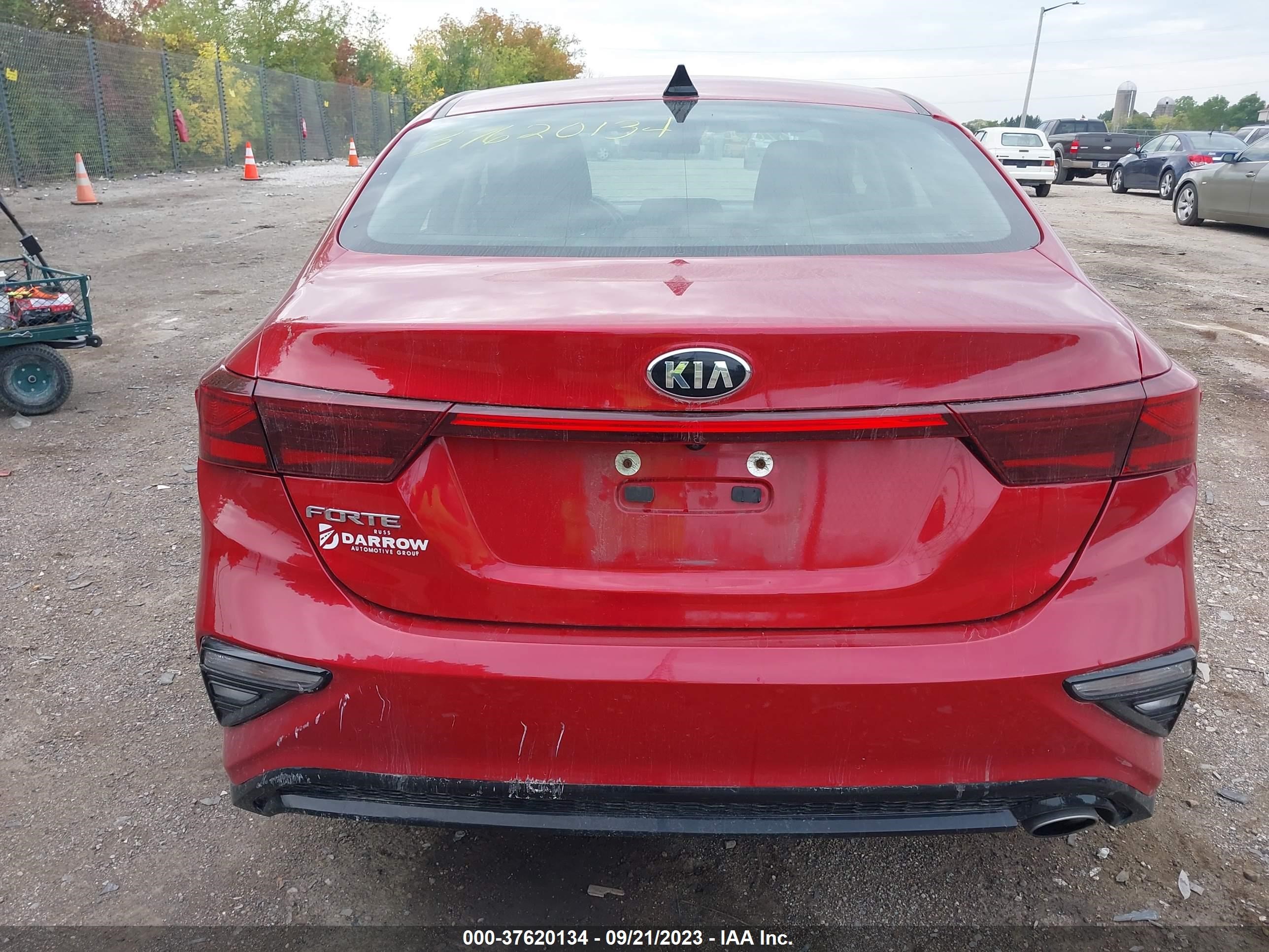 Photo 14 VIN: 3KPF24AD1KE116993 - KIA FORTE 