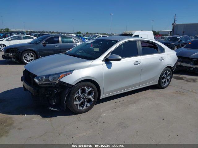 Photo 1 VIN: 3KPF24AD1KE136774 - KIA FORTE 