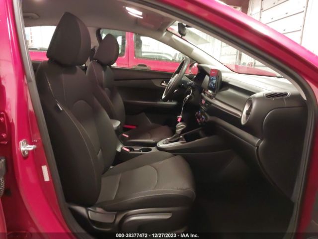 Photo 4 VIN: 3KPF24AD1KE138296 - KIA FORTE 