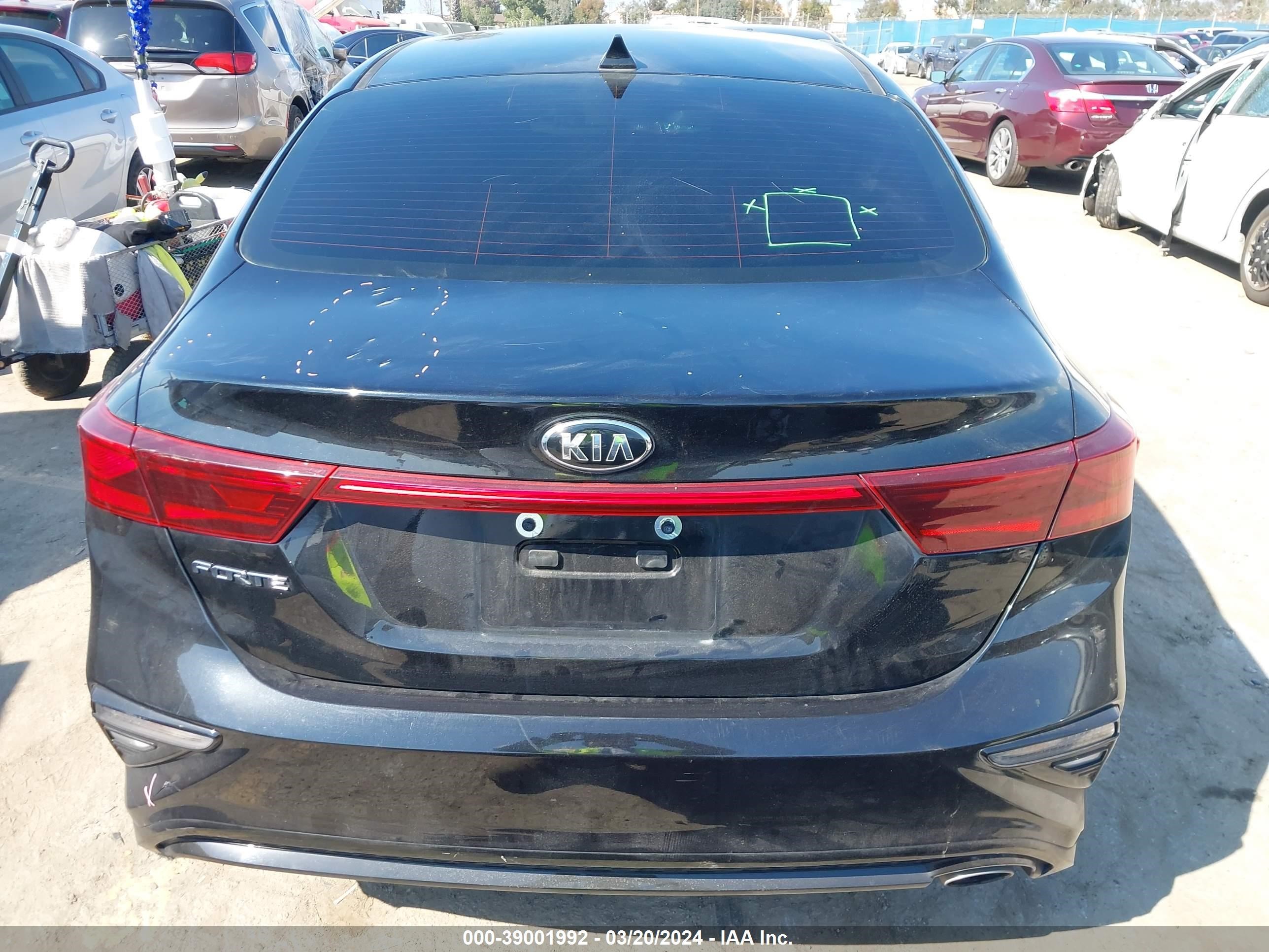 Photo 16 VIN: 3KPF24AD1LE175012 - KIA FORTE 