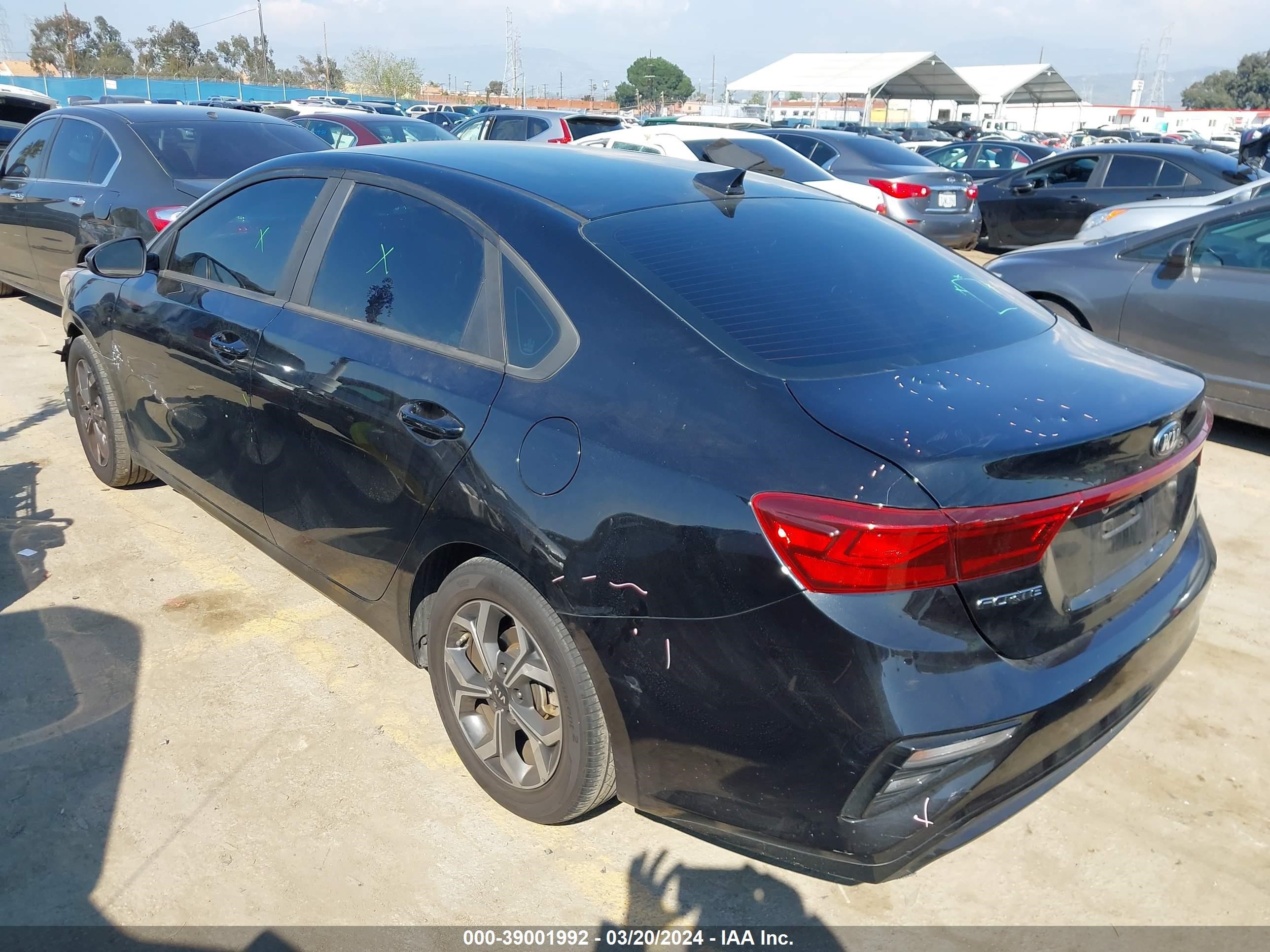 Photo 2 VIN: 3KPF24AD1LE175012 - KIA FORTE 