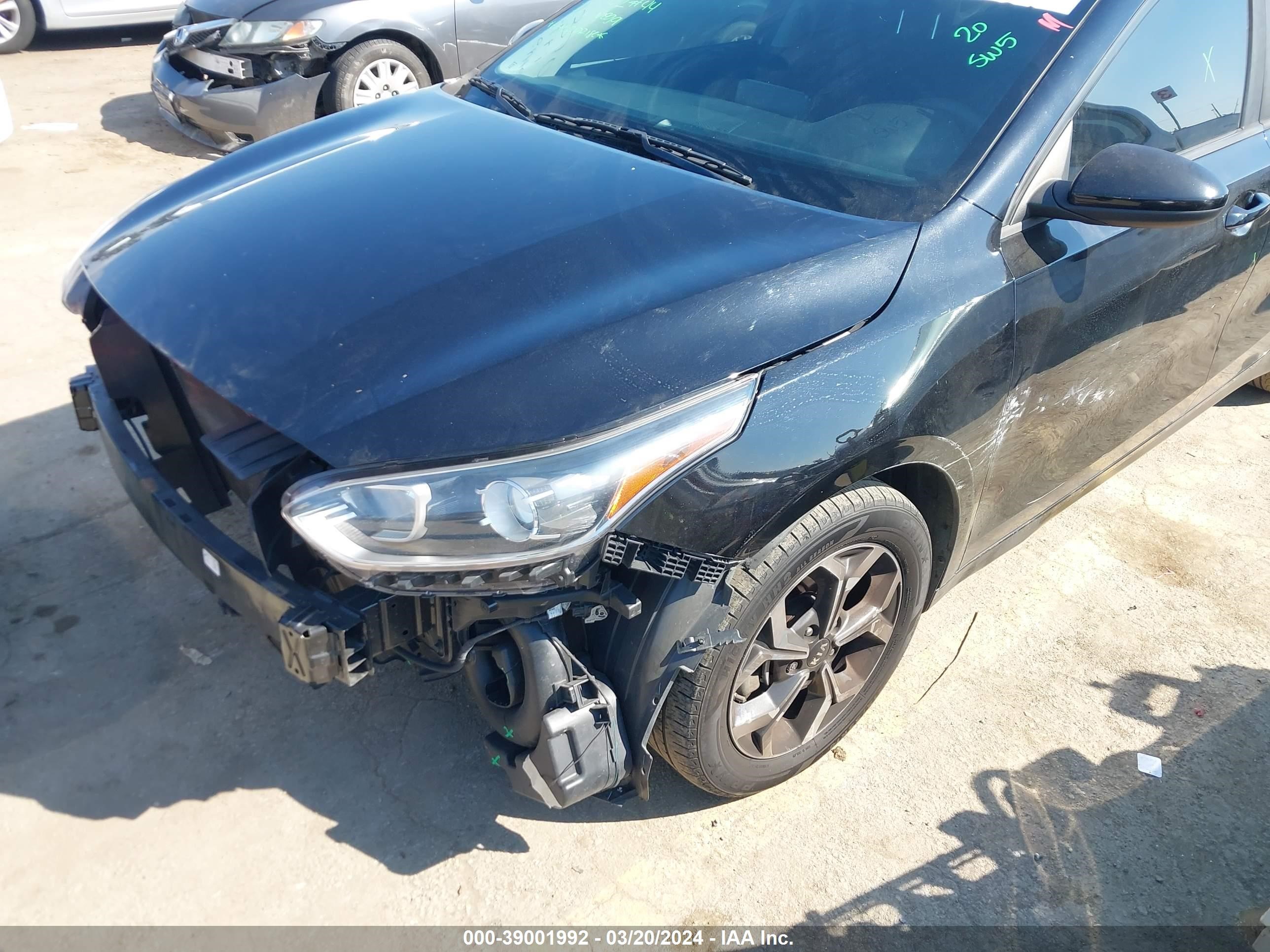 Photo 5 VIN: 3KPF24AD1LE175012 - KIA FORTE 