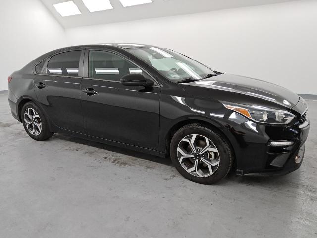 Photo 3 VIN: 3KPF24AD1ME268890 - KIA FORTE FE 