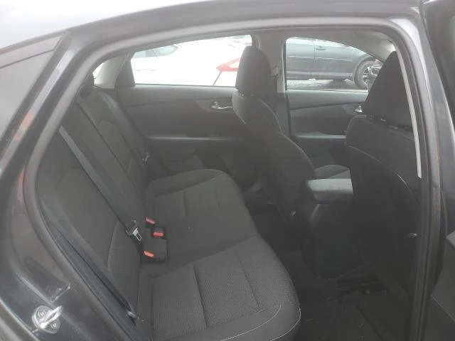 Photo 9 VIN: 3KPF24AD1ME286550 - KIA FORTE FE 