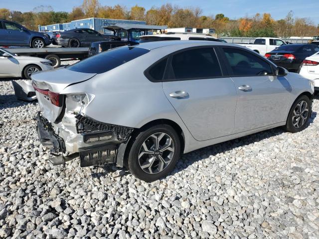 Photo 2 VIN: 3KPF24AD1ME286841 - KIA FORTE 