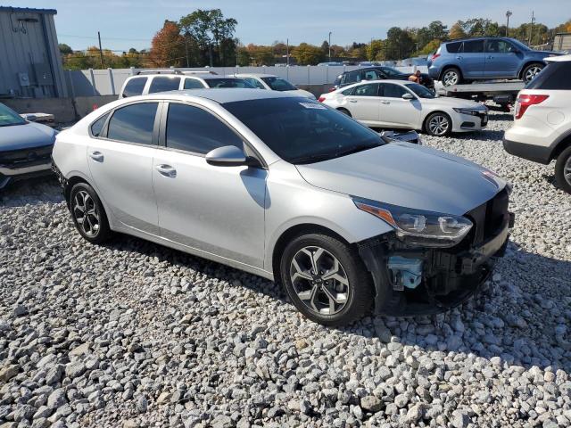 Photo 3 VIN: 3KPF24AD1ME286841 - KIA FORTE 