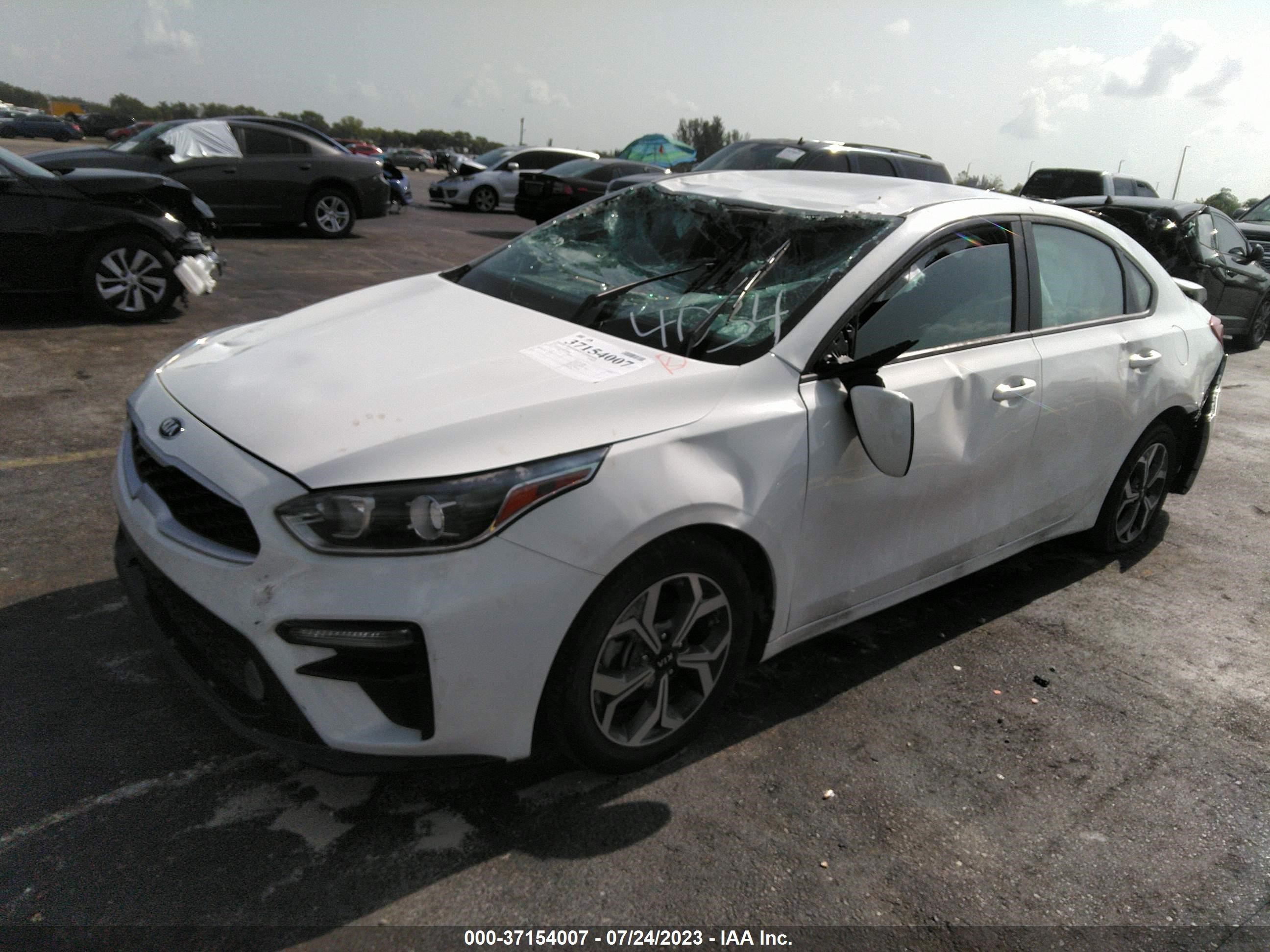 Photo 1 VIN: 3KPF24AD1ME294034 - KIA FORTE 