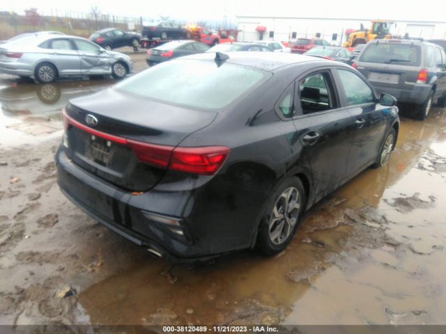 Photo 3 VIN: 3KPF24AD1ME307087 - KIA FORTE 