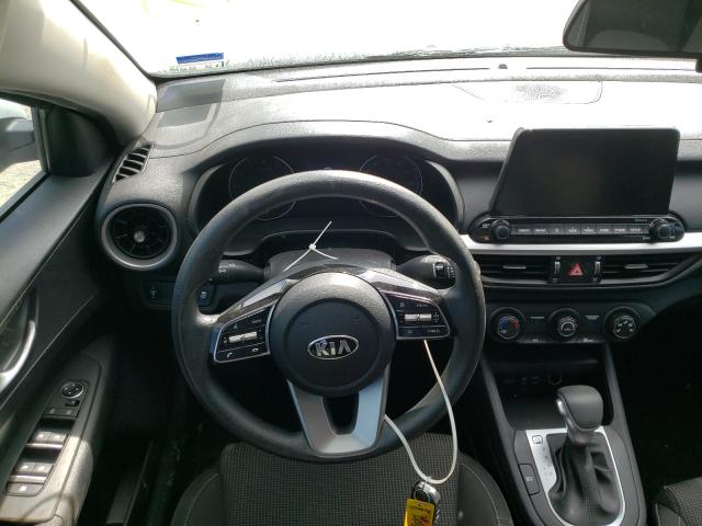 Photo 8 VIN: 3KPF24AD1ME315920 - KIA FORTE FE 