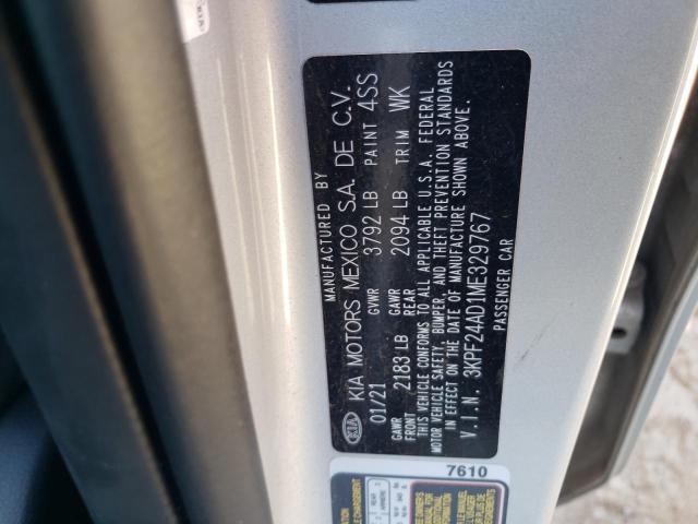 Photo 11 VIN: 3KPF24AD1ME329767 - KIA FORTE 