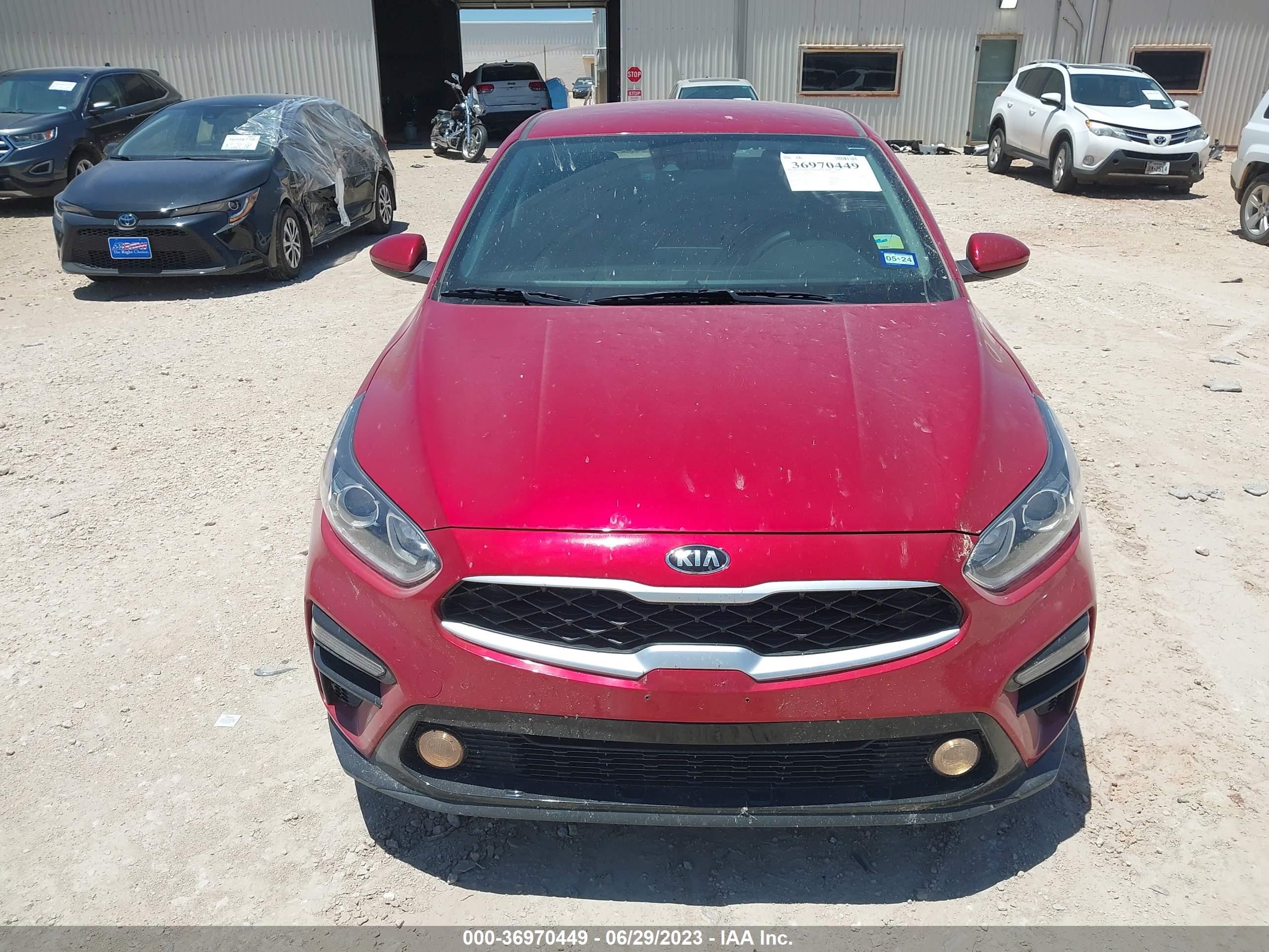 Photo 11 VIN: 3KPF24AD1ME333026 - KIA FORTE 