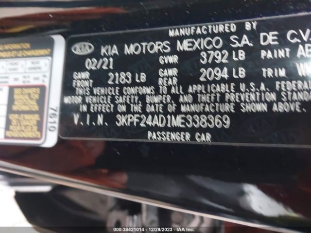 Photo 8 VIN: 3KPF24AD1ME338369 - KIA FORTE 