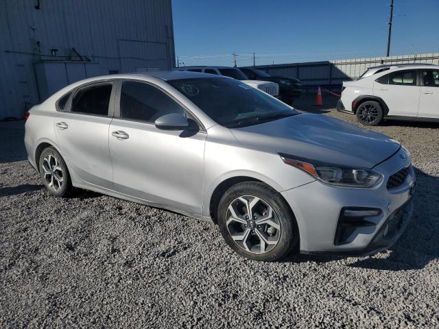 Photo 3 VIN: 3KPF24AD1ME339134 - KIA FORTE FE 