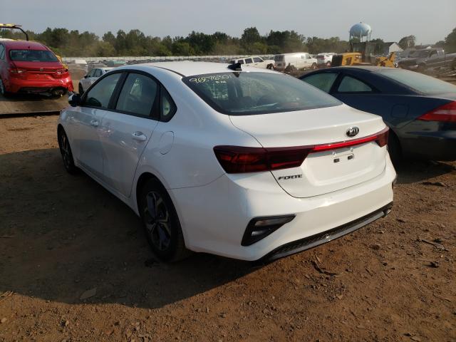 Photo 2 VIN: 3KPF24AD1ME346794 - KIA FORTE FE 