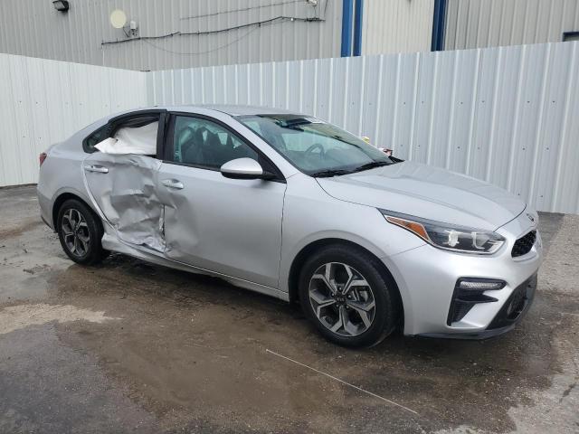 Photo 3 VIN: 3KPF24AD1ME348898 - KIA FORTE FE 