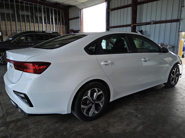 Photo 2 VIN: 3KPF24AD1ME353065 - KIA FORTE FE 