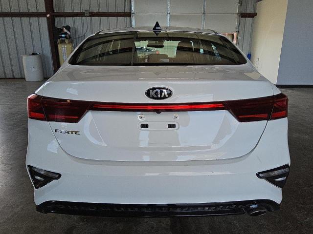 Photo 5 VIN: 3KPF24AD1ME353065 - KIA FORTE FE 