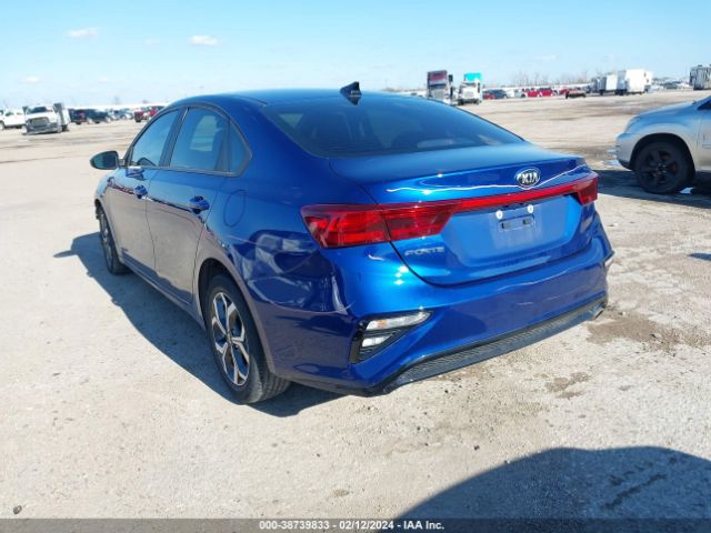 Photo 2 VIN: 3KPF24AD1ME353986 - KIA FORTE 