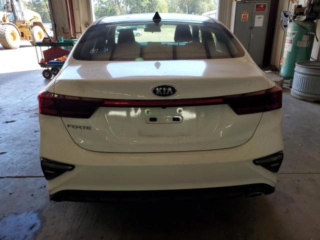 Photo 5 VIN: 3KPF24AD1ME361800 - KIA FORTE FE 