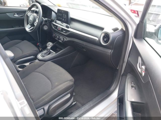 Photo 4 VIN: 3KPF24AD1ME363854 - KIA FORTE 