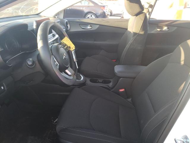 Photo 4 VIN: 3KPF24AD1ME372313 - KIA FORTE FE 