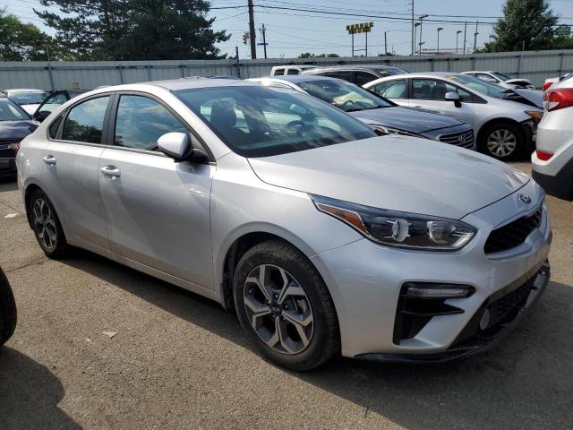 Photo 3 VIN: 3KPF24AD1ME377236 - KIA FORTE FE 