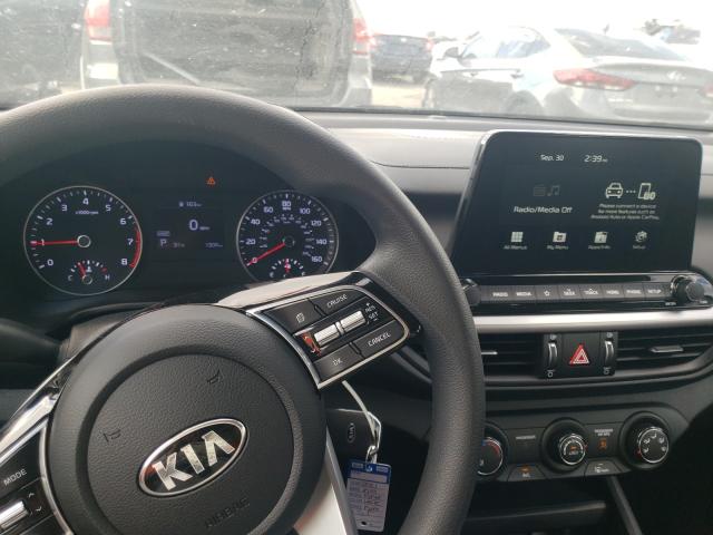 Photo 8 VIN: 3KPF24AD1ME383750 - KIA FORTE FE 