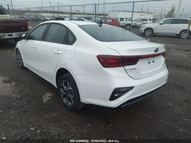 Photo 2 VIN: 3KPF24AD1ME394862 - KIA FORTE 