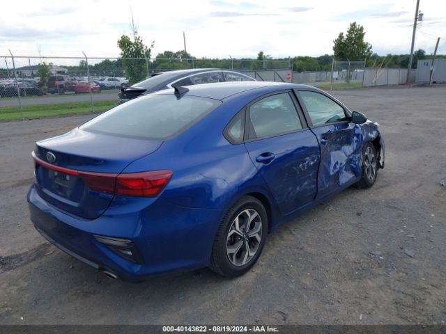 Photo 3 VIN: 3KPF24AD1ME407917 - KIA FORTE 