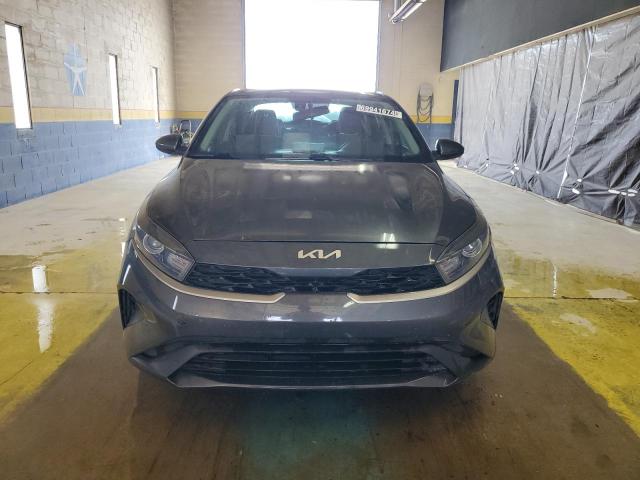 Photo 4 VIN: 3KPF24AD1NE417851 - KIA FORTE FE 